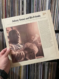 Johnny Young / Johnny Young and His Friends - 1975 Testament – VG+/VG+ - Picture 1 of 4