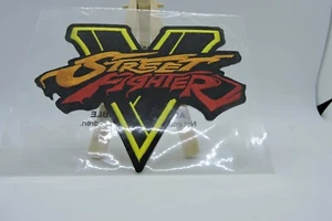 NEW - Sealed Street Fighter Patch V5 Embroidered Fabric Nerd Block Exclusive - Picture 1 of 2