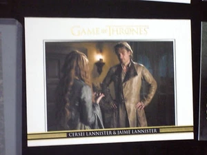 GAME OF THRONES SEASON 3 RARE BASE GOLD PARALLEL DL2 LIMITED 300 GOT SAISON 3 - Picture 1 of 1