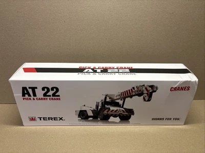 Grúa Pick and Carry Conrad 2113-12 Terex AT 22 1/50 Diecast Foto 1 de 4
