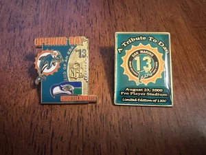 Dan Marino Vintage Pin End of Era 13 & A tribute Dan Sep 3, 2000 Tickets Lot - Picture 1 of 11