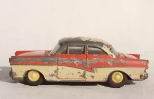 CCA625, vecchia GAMA mini Ford Taunus 17M anni 60 - Foto 1 di 10