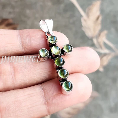 Colgante Cruz Plata de Ley 925 Piedras Preciosas Redondas Multi Peridoto Joyería Religiosa Foto 1 de 4