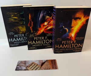 Peter F. Hamilton Science Fiction Paperback Pan Book Set Bundle Fallen Dragon - Picture 1 of 13