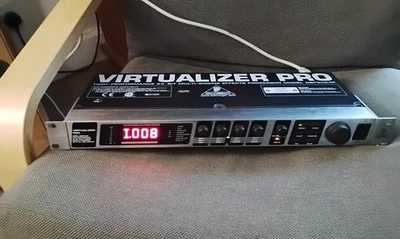 Behringer virtualizer pro model DSP2024P - Image 1 of 4