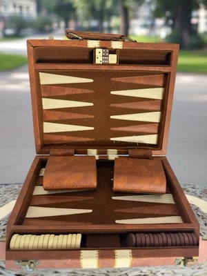 VTG 1970's Mini 9" x 7" Travel Magnetic Backgammon Set Game Faux Leather Case - Image 1 of 4