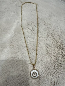 Vintage Chanel Necklace White Gold - Imagen 1 de 6