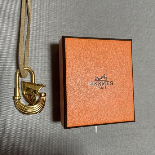 HERMÈS Hermes Lucchetto Oro Charm Portachiavi Accessorio Elegante per Uomo Donna