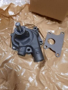 NEW GMC Truck Military G501 G508 G749 270 302 water pump 598309 - Picture 1 of 3