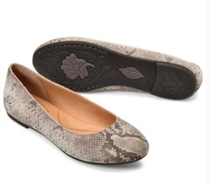 Pisos de ballet con estampado de serpiente topo Born Adour, talla 8,5 M - Imagen 1 de 3