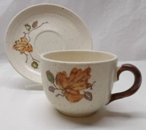 Juego de 2 juegos de tazas y platillos planos Metlox PoppyTrail "Woodland Gold" #5600/5602 - Imagen 1 de 6