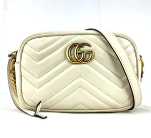 Mini bolso para cámara Gucci GG Marmont - Imagen 1 de 23