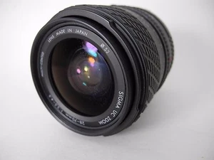 Sigma UC Zoom 28-70mm 28-70 mm 1:3.5-4.5 Minolta MD - Picture 1 of 8