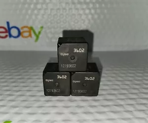 3 relé automotriz TYCO SIEMENS VF28-15F14 12193602 12 VDC 5 pines fabricante de equipos originales - Imagen 1 de 2