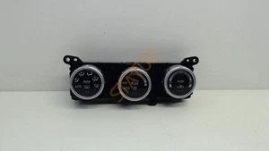Mitsubishi L200 KB4T Heater Air Conditioning Controls - Picture 1 of 7