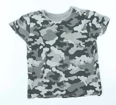 Primark Boys Grey Camouflage Cotton blend T-Shirt Size 4-5 Years - Image 1 of 4