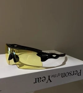 Sunglasses - Picture 1 of 1