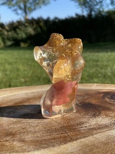 Kleine weibliche Büste Harz Statue mit Gold Glitzer & Herbstblättern - Bild 1 von 7