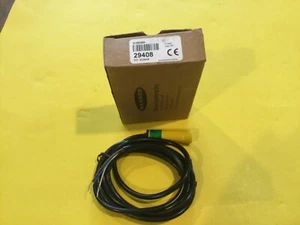 NEW BANNER S18SN6R 150mA, 10-30VDC, Free Shipping! - Picture 1 of 5