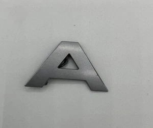 2003-2009 Land Rover Range Rover Emblem Logo Letter Badge Front OEM D2E Letr A - Bild 1 von 6