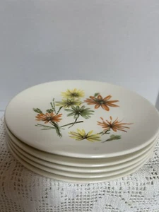 Set Of Five 7.25” 1970’s Stoneware Salad/Dessert Plates/ Groovy Flowers EUC - Picture 1 of 7