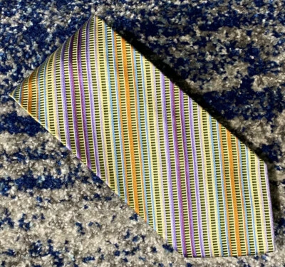 Corbata XMI Platino Naranja Amarillo Verde Azul Púrpura Sesgado Rayas Seda Inglés Foto 1 de 4