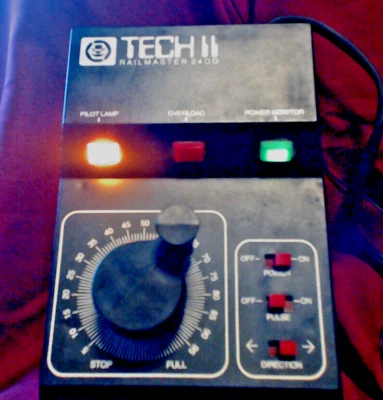 MRC TECH II RAILMASTER 240O MODEL TRAIN CONTROL / DC TRANSFORMER - TESTED - Image 1 of 4