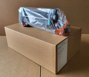 NEW! HP Fuser Unit 220v - M652/M653/M681/M682 Model INC VAT! - P1B92A (RM2-1929) - Photo 1/1