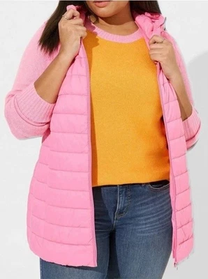 Chaleco acolchado ligero TORRID rosa con capucha talla 3X Foto 1 de 4