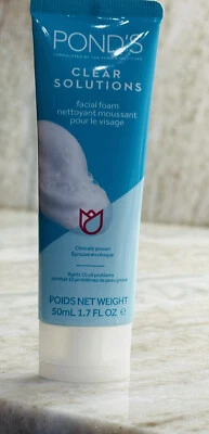 POND'S Clear Solution Foaming Face Wash, 1.7 oz-Brand New-SHIPS N 24 HOURS - Image 1 of 4