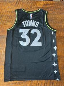 Karl Anthony Towns Signed Minnesota Timberwolves Jersey PSA DNA Coa Autographed - Picture 1 of 6
