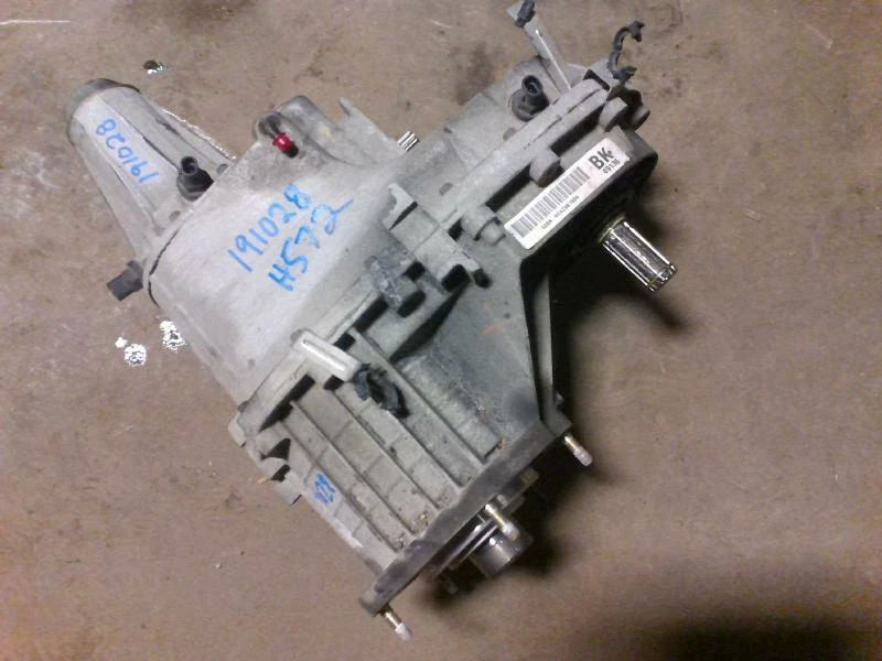 2002-2009 Chevy TrailBlazer Isuzu Ascender Transfer Case Assembly OEM - Image 1 of 4