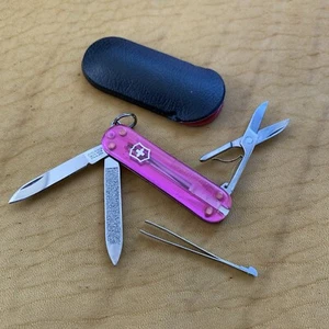 Victorinox Swiss Army 2.25” Classic SD Transparent Pink Pocket Knife - Key Chain - Picture 1 of 6