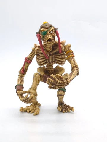 1994 Skeleton Warriors Dagger Espionage Expert 5" Action Figure Playmates Cover