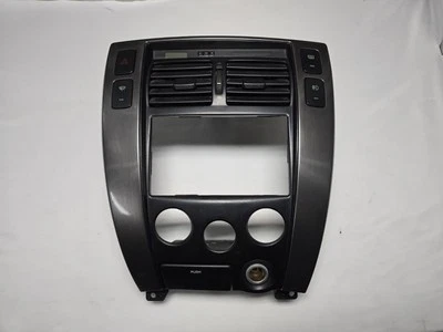 2006 - 2009 Hyundai Tucson Radio & Climate Control Bezel Trim (OEM) Gray Foto 1 de 4