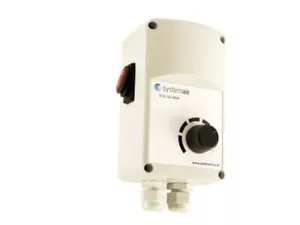 Controlador de velocidad del ventilador Systemair STL1.5 1.5 amperios distribuidor oficial de Systemair - Imagen 1 de 1