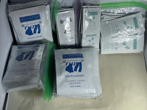 Scentsy Detergent, Lotion, Shave & Body Cream Single Use Travel Size 134 Packets - Picture 1 of 6