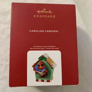 Hallmark 'Caroling Cardinal' Magic Sound 2020 Ornament NIB - Picture 1 of 3