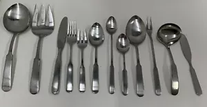 Towle LAUFFER HERITAGE 18/8 GERMANY-JAPAN Stainless Silverware CHOICE PIECE - Picture 1 of 18