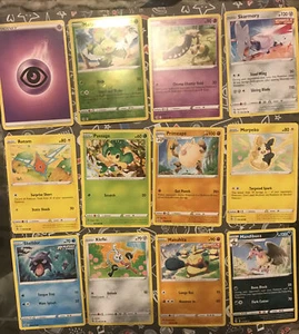 12 Near Mint Fusion Strike Pokemon Karten mit Reverse Holo - Bild 1 von 2