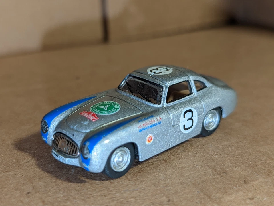 Coche de carreras Hongwell Mercedes-Benz 300SL ala de gaviota fundido a presión coche modelo de juguete #3 Foto 1 de 3