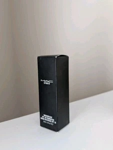 MAC Studio Waterweight SPF30 Foundation NW22, 30ml/1oz Full Size - Picture 1 of 3