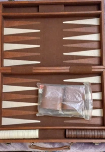Vintage Backgammon Game Set Faux Leather Case Complete Thick Chunky Pieces 15x20 - Picture 1 of 6