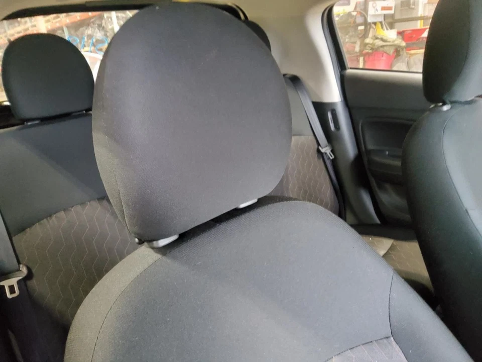 Passenger Side MIRAGE    2024 Headrest 569098 - image 1 of 1