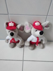 Sparkasse Plüschtier Stofftier 2x Stück Mäuse Kuscheltier mit Mütze - 18cm groß - Bild 1 von 6