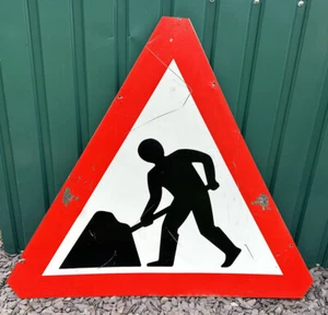 METAL ROAD MAN AT WORK , MAN CAVE GARAGE DISPLAY VINTAGE - Foto 1 di 17