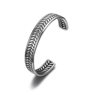 Personalized Stainless Steel Vintage Polished Arrow C-shaped Open Bracelet Cuff - Picture 1 of 4