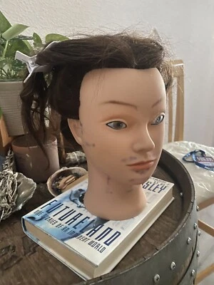 Marianna Mannequin Head - Image 1 of 3