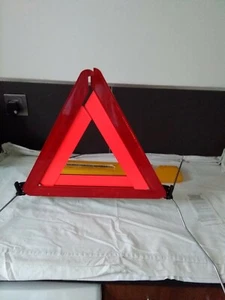 AA Advance Warning Triangle with Instructions - Picture 1 of 3