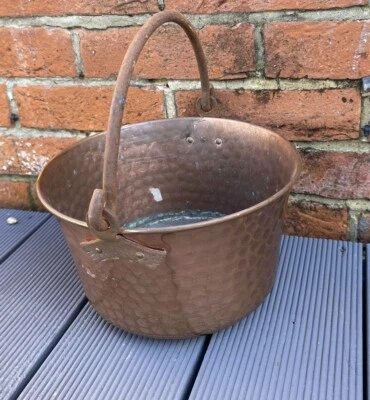 Vintage French Hammered Copper Pan Hanging Cooking Pot Iron Handle Plant Pot - Image 1 of 4